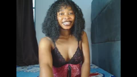 mimi online show from November 21, 2:30 pm