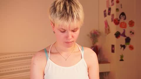 Sonya online show from November 18, 2:40 pm