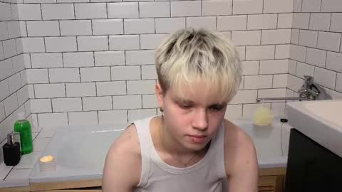 Sonya online show from October 21, 1:04 pm