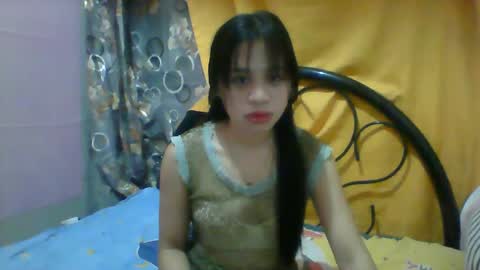 Snapshot of mimiyolove chatting on February 18, 2:27 pm mimiyolove online show from February 18, 2:27 pm