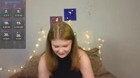 hi Im Mina  online show from April 5, 10:47 am