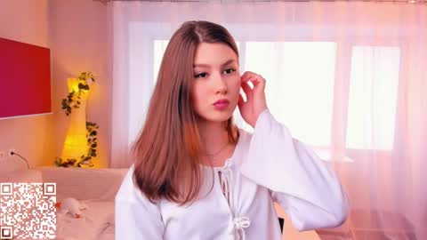 Mindi online show from October 19, 8:16 am