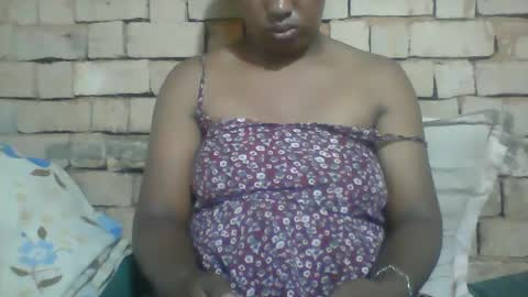 Snapshot of minie4tina chatting on January 28, 7:11 am Minie4Tina online show from January 28, 7:11 am