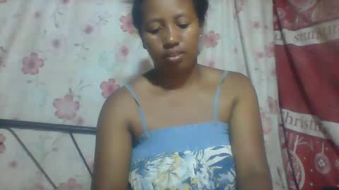Snapshot of minie4tina chatting on December 26, 5:37 am Minie4Tina online show from December 26, 5:37 am