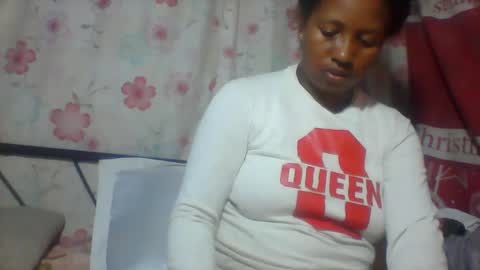 Snapshot of minie4tina chatting on December 27, 5:20 am Minie4Tina online show from December 27, 5:20 am