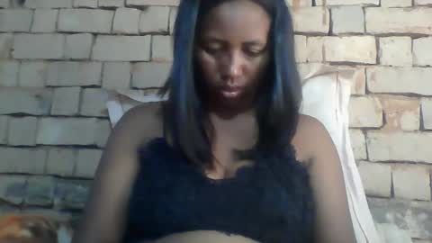 Snapshot of minie4tina chatting on January 3, 6:44 am Minie4Tina online show from January 3, 6:44 am