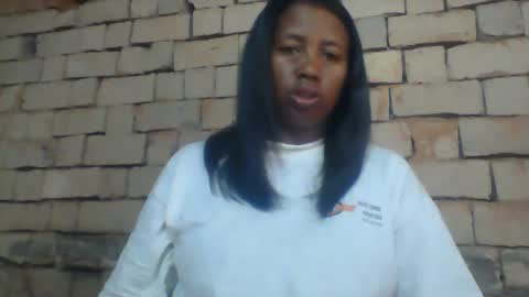 Snapshot of minie4tina chatting on January 4, 5:16 am Minie4Tina online show from January 4, 5:16 am