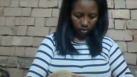 Snapshot of minie4tina chatting on January 12, 5:56 am Minie4Tina online show from January 12, 5:56 am