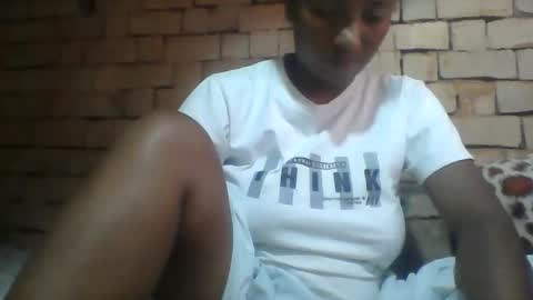 Snapshot of minie4tina chatting on September 9, 7:19 am Minie4Tina online show from September 9, 7:19 am
