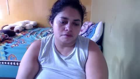 Andrea online show from April 18, 1:57 pm