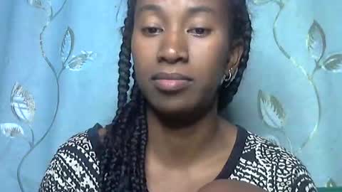 minouch211907 online show from April 23, 4:09 pm