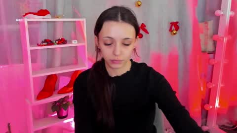 Snapshot of mipsymipson chatting on December 23, 10:32 am NEXT STREAM NOVEMBER 27282930 online show from December 23, 10:32 am