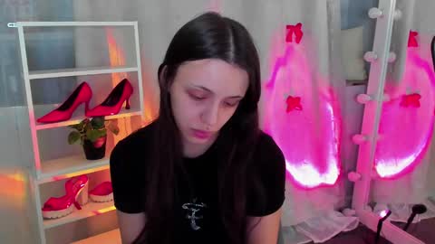 Snapshot of mipsymipson chatting on January 13, 10:14 am NEXT STREAM NOVEMBER 27282930 online show from January 13, 10:14 am