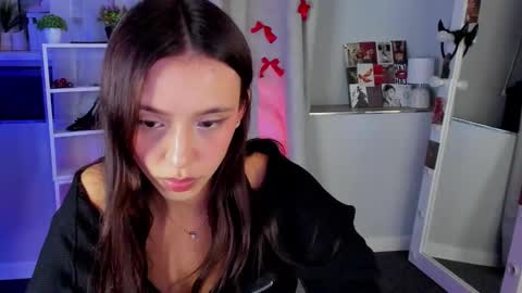 Snapshot of mipsymipson chatting on September 11, 10:37 am NEXT STREAM NOVEMBER 27282930 online show from September 11, 10:37 am