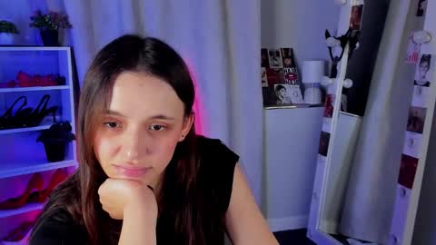 Snapshot of mipsymipson chatting on October 7, 10:30 am NEXT STREAM NOVEMBER 27282930 online show from October 7, 10:30 am
