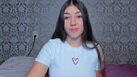 Mira online show from December 3, 8:00 pm