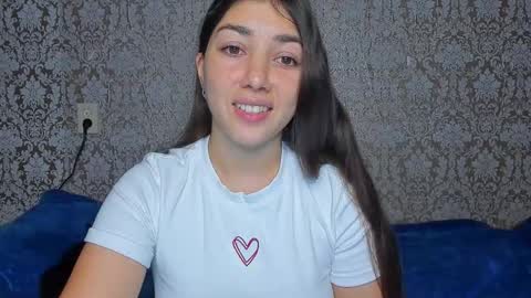 Snapshot of mira_bloempje chatting on September 28, 5:29 pm Mira online show from September 28, 5:29 pm
