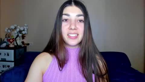 Snapshot of mira_bloempje chatting on March 5, 6:01 pm Mira online show from March 5, 6:01 pm