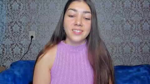 Snapshot of mira_bloempje chatting on September 30, 12:22 pm Mira online show from September 30, 12:22 pm