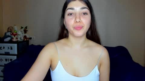 Snapshot of mira_bloempje chatting on February 25, 6:23 pm Mira online show from February 25, 6:23 pm
