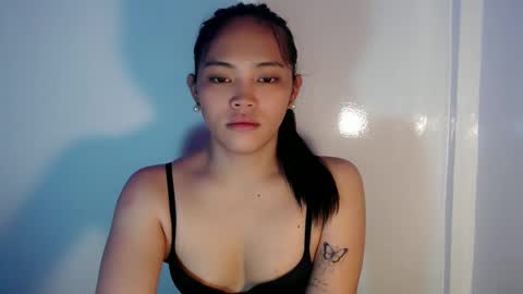 Snapshot of mira_luna222 chatting on January 10, 10:50 am Mira Bella online show from January 10, 10:50 am