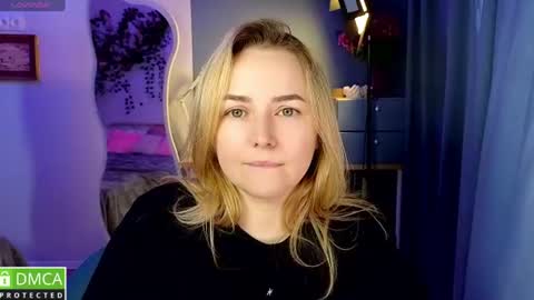 Mira online show from June 18, 1:18 am