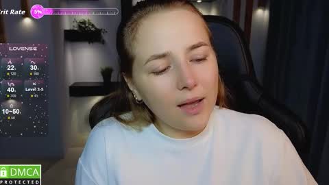 Snapshot of mira_mermayd chatting on September 28, 8:08 am Mira online show from September 28, 8:08 am