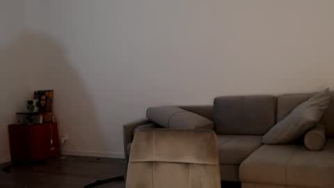 Meera online show from April 16, 5:23 pm