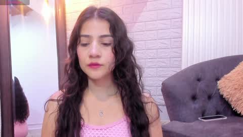 Snapshot of miranda_doll_ chatting on January 20, 11:35 am online show from January 20, 11:35 am
