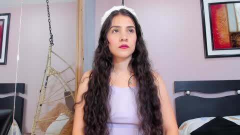 Snapshot of miranda_doll_ chatting on January 24, 12:10 pm online show from January 24, 12:10 pm