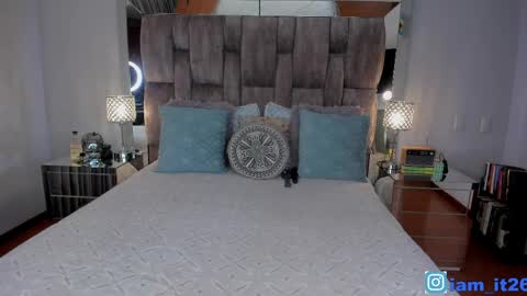 Miranda online show from March 30, 12:21 am