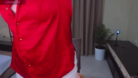 MirandaDyson online show from September 16, 4:42 am