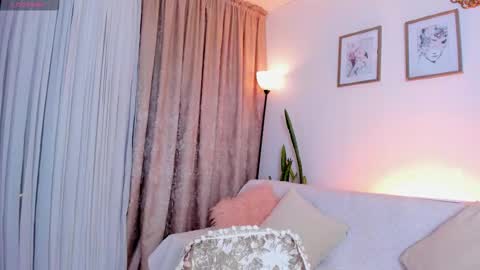 Miranda online show from September 26, 2:42 am