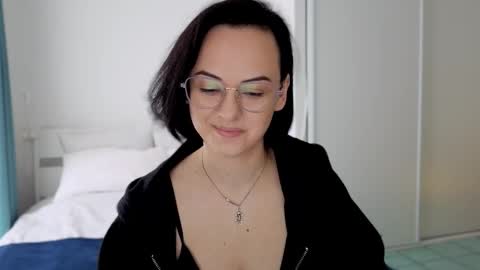 Snapshot of miraskyy chatting on October 13, 12:08 pm MiraSkyy online show from October 13, 12:08 pm