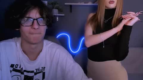 Snapshot of miriam_crazy chatting on October 12, 11:18 pm miriam_crazy online show from October 12, 11:18 pm