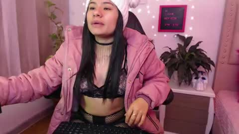 mirleth_fenix online show from February 14, 11:10 am