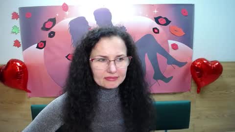 Miroslava Happi online show from October 12, 6:16 am