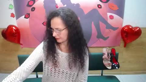 Miroslava Happi online show from October 13, 6:27 am