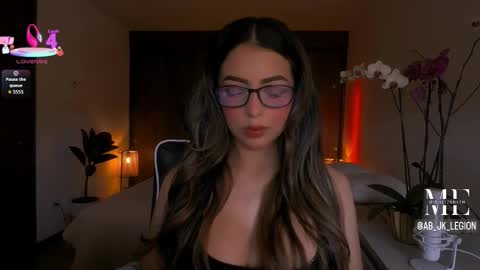 Eliza online show from March 2, 1:18 pm