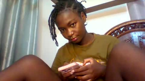 Snapshot of miss440_sunday chatting on December 20, 12:16 pm miss440 online show from December 20, 12:16 pm