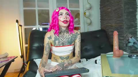 miss___angel online show from March 14, 11:55 am