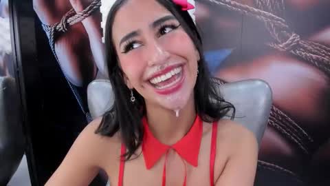 Taylor online show from October 14, 6:21 pm