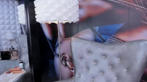 Taylor online show from September 12, 3:18 am