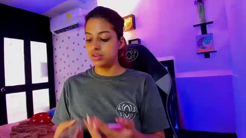 Akemi 3 online show from October 8, 1:04 pm