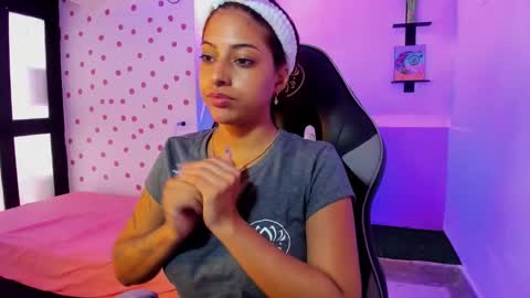 Akemi 3 online show from September 10, 1:33 pm