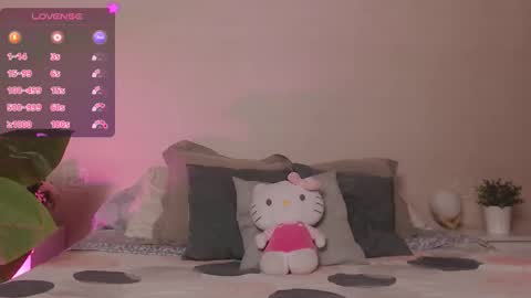 Angela online show from October 31, 10:08 am