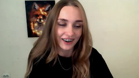 Snapshot of miss_angelina_ chatting on September 27, 7:15 am Angelina online show from September 27, 7:15 am