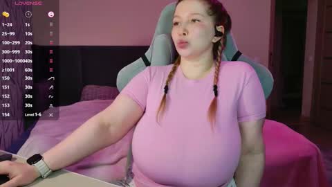 Snapshot of miss_anna909 chatting on October 8, 4:55 pm Anna online show from October 8, 4:55 pm