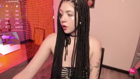 Snapshot of miss_auroraa chatting on September 11, 2:12 am Aurora online show from September 11, 2:12 am