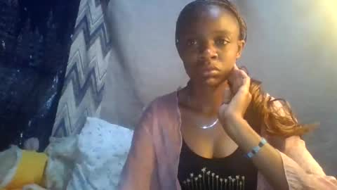 miss_belllo online show from February 4, 4:37 am